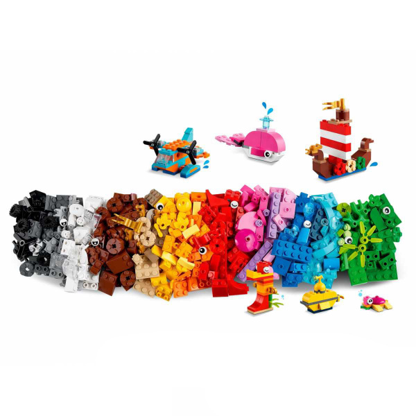 Конструктор LEGO Classic Творческое веселье в океане