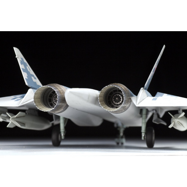 Сборная модель Самолет Су-57