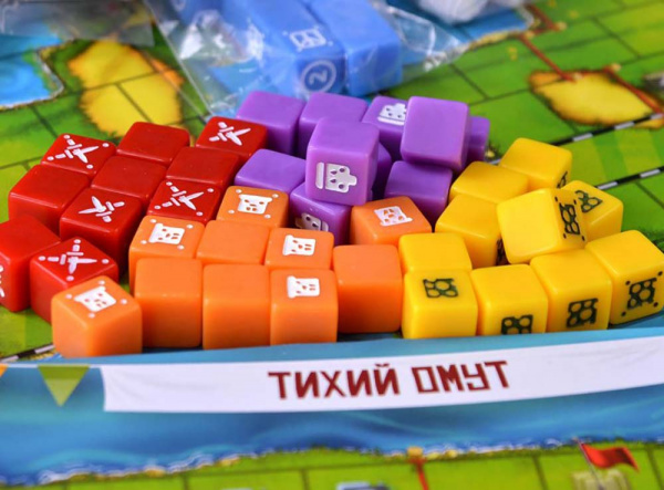 Настольная игра Кубитос