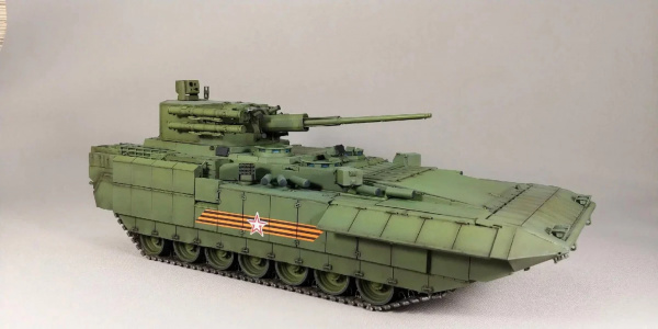 Сборная модель Российская тяжёлая боевая машина пехоты ТБМП Т-15 Армата