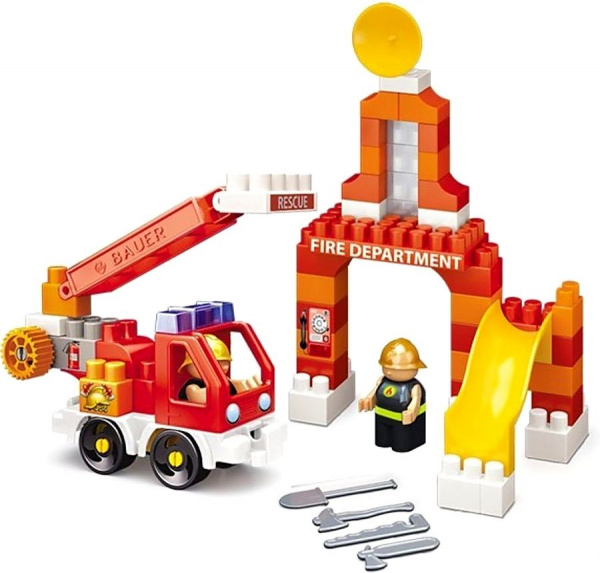 Конструктор Bauer Fireman Пожарная машина и площадка