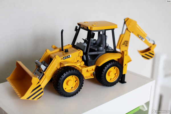 Машина Экскаватор-погрузчик колёсный JCB 4CX