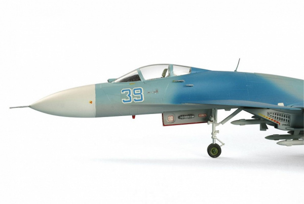 Сборная модель Самолет СУ-27 склейка