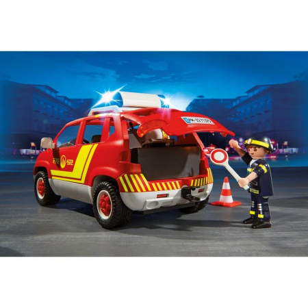 Конструктор "Fire Chief Vehicle with Light and Sound"