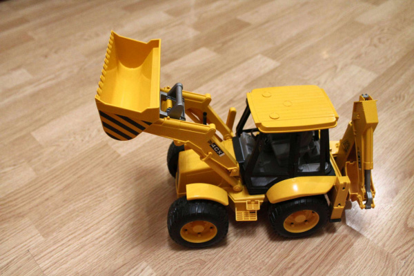 Машина Экскаватор-погрузчик колёсный JCB 4CX