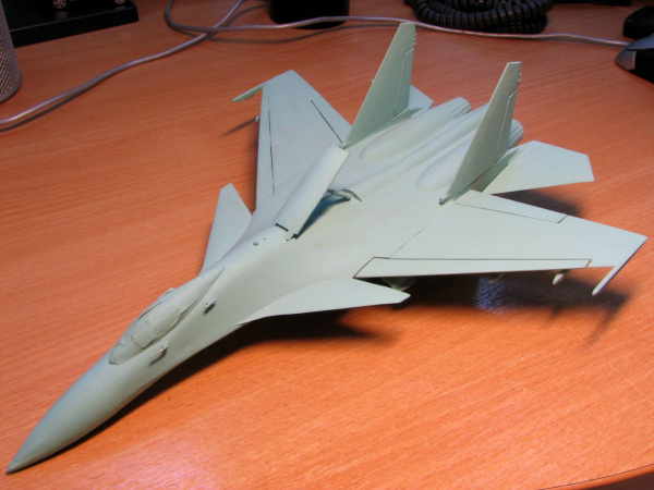 Сборная модель Российский палубный истребитель Су-33