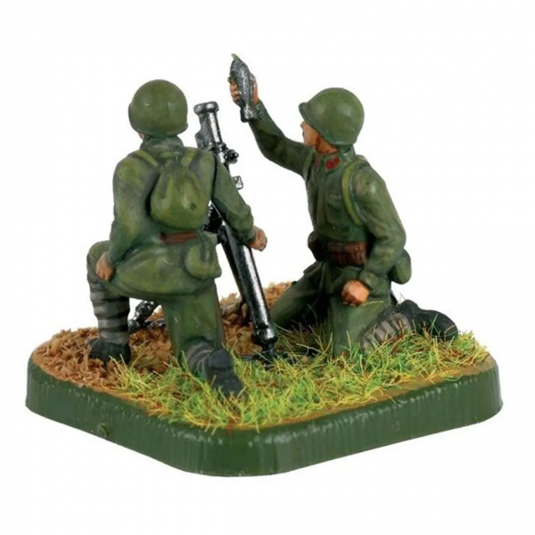 Сборная модель "Советский 82-мм миномет с расчетом 1941-1943"